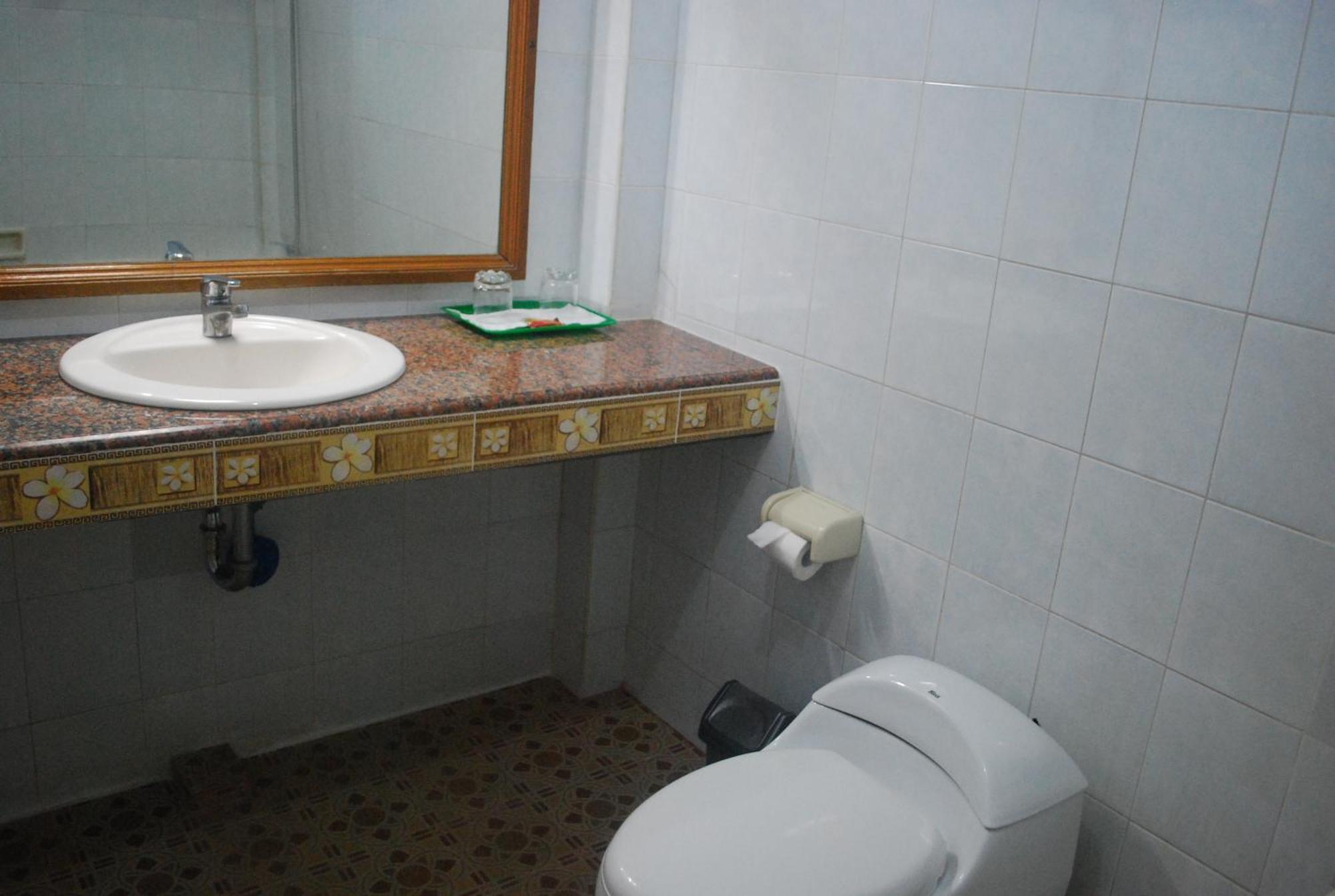 Hotel Sorga Cottages Кута Стая снимка