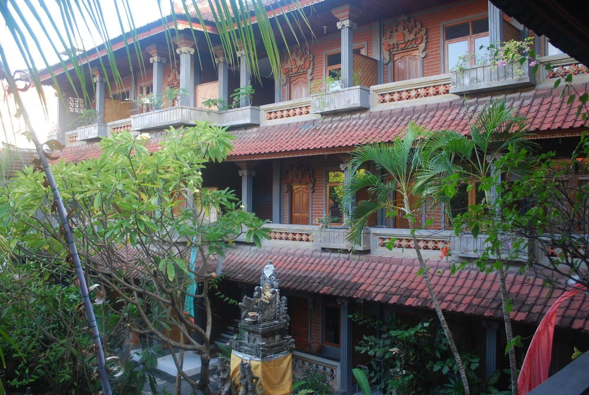 Hotel Sorga Cottages Кута Екстериор снимка