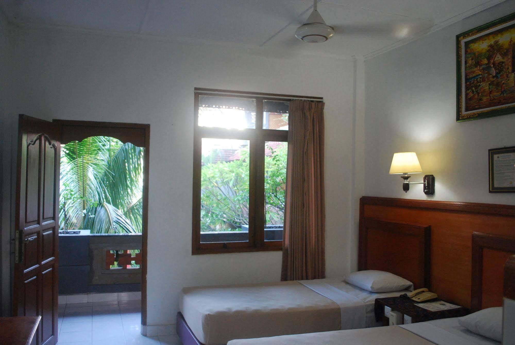 Hotel Sorga Cottages Кута Екстериор снимка