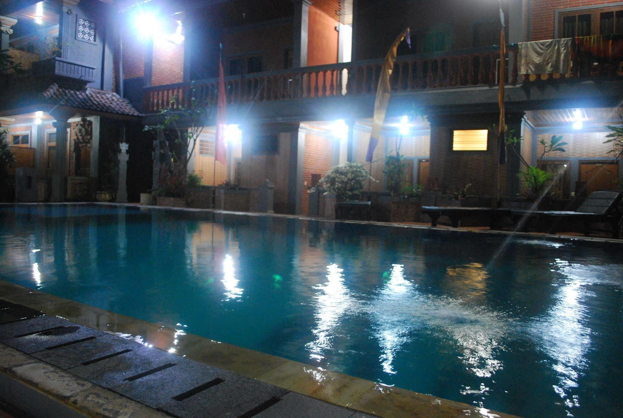 Hotel Sorga Cottages Кута Екстериор снимка